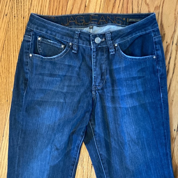 Jag low rise flare leg size 6p jeans - Picture 2 of 5